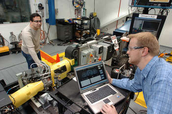 Tecnologia - Photo credit: Argonne National Laboratory / Foter / CC BY-NC-SA