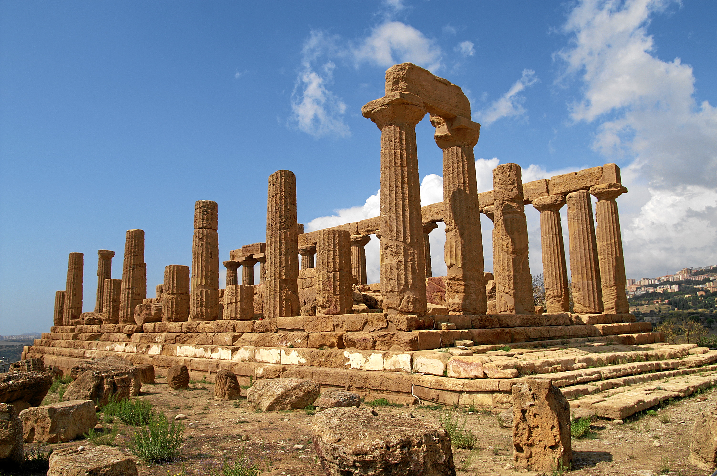 Valle dei Templi - photo credit: Mboesch